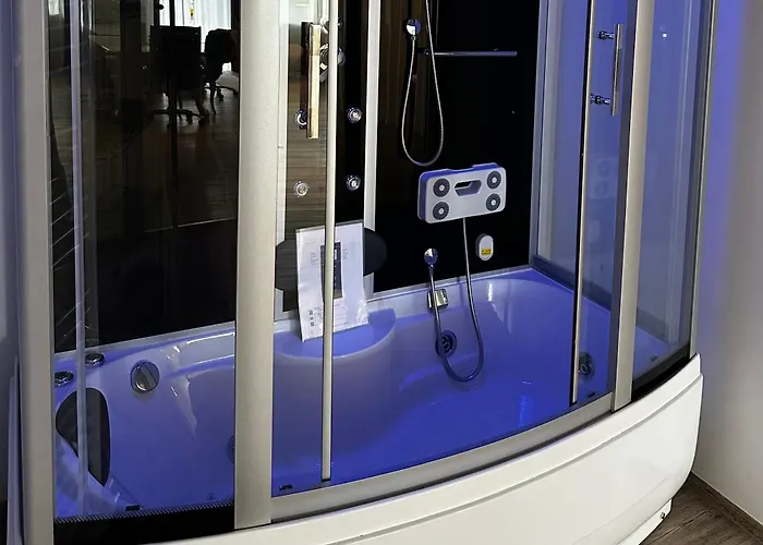 Beefree Whirlpoolsuite34-free Parking & Fast Internet * Pasov
